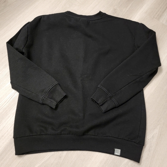 Womans size M Bench brands sweater - Picture 2 of 3